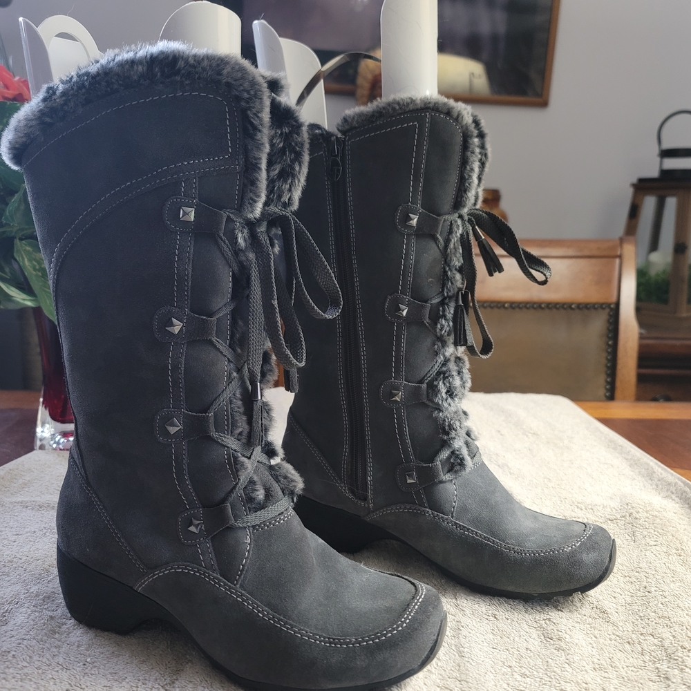 London Fog Charcoal Fur Lined Suede Winter Boots NWOT